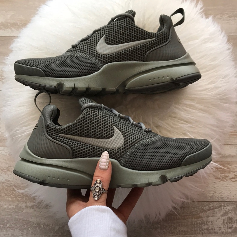 NWT Nike Presto fly - Picture 3 of 8